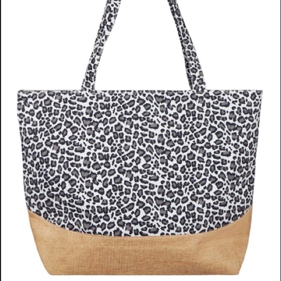 Leopard Print Jute Oversized Tote Bag - Picture 4 of 4